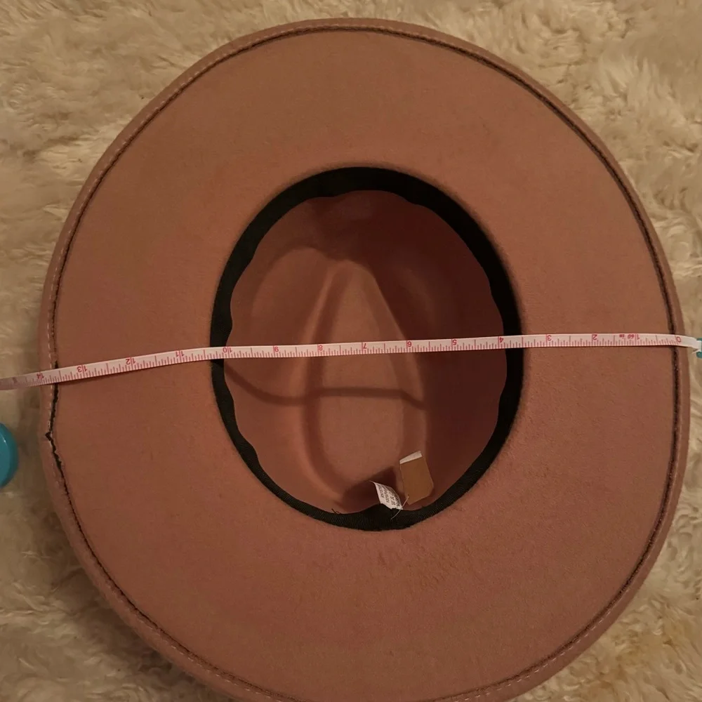 Tan Hat - Picture 6 of 8